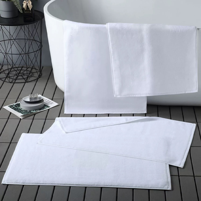 Mat de bain de l'hôtel Terry Coton blanc croustillant